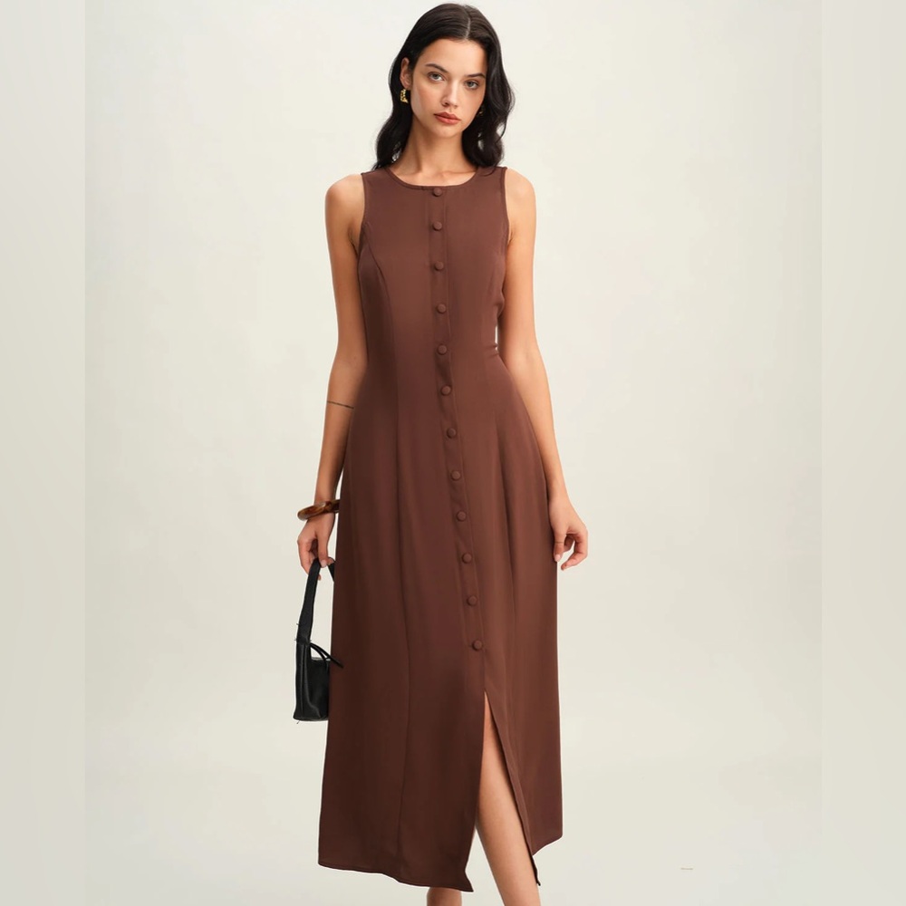 Rihoas Brown Round Neck Button Sleeveless Maxi Dress
